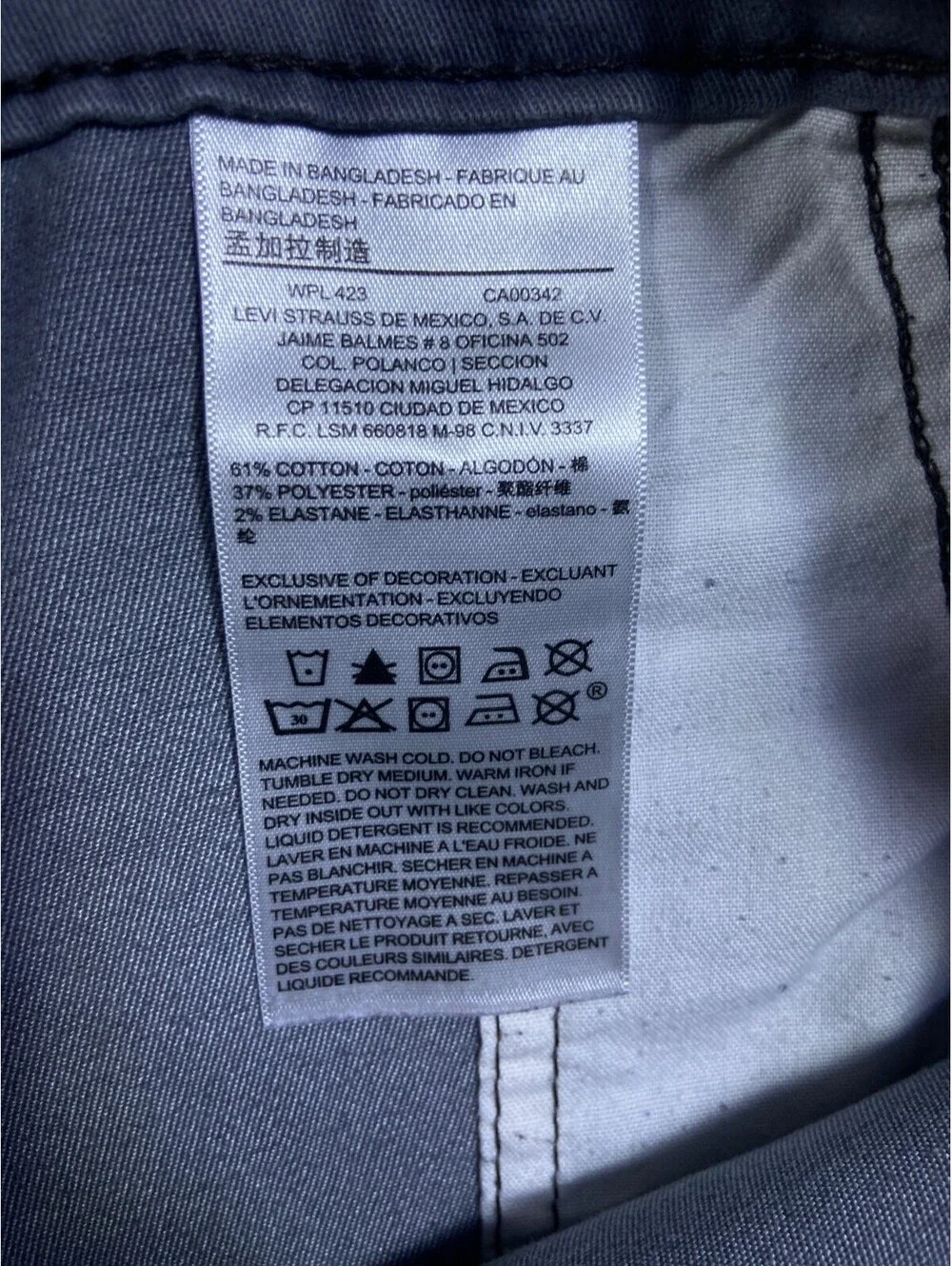 Signature by Levi Strauss & Co. Shorts Men's Size 42 10